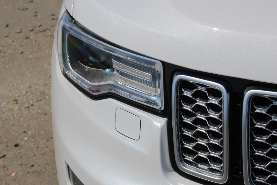 Детали экстерьера Jeep Grand Cherokee Summit 2016 года  (WW) (фото 23 из 28)
